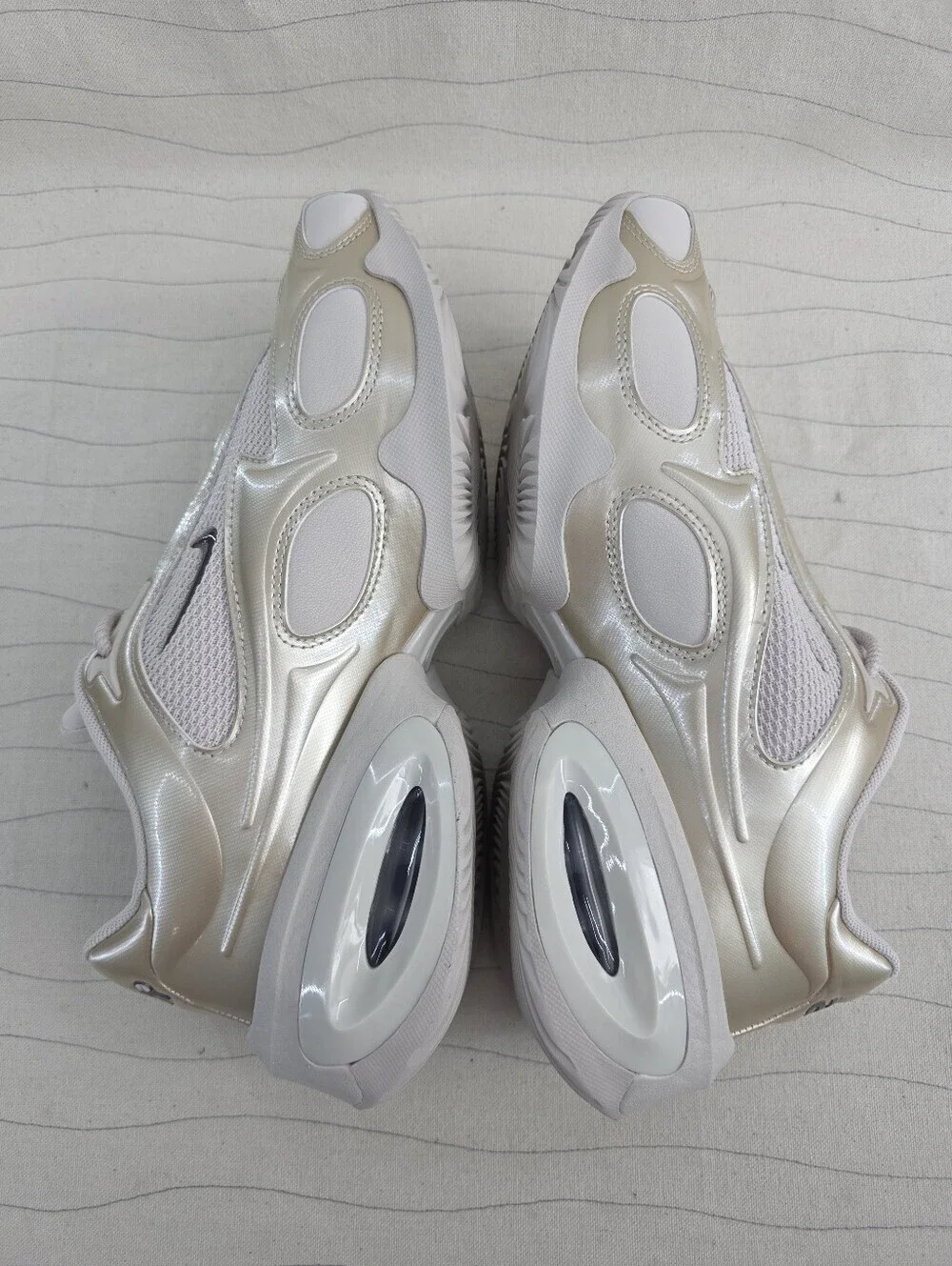 Nike Womens Air Max Muse 'Desert Sand' Sneakers Shoes FV1920-005 Size 9 NEW